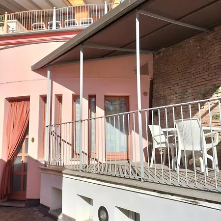 La Cavallina 3*