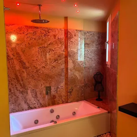 ホテル La Cavallina